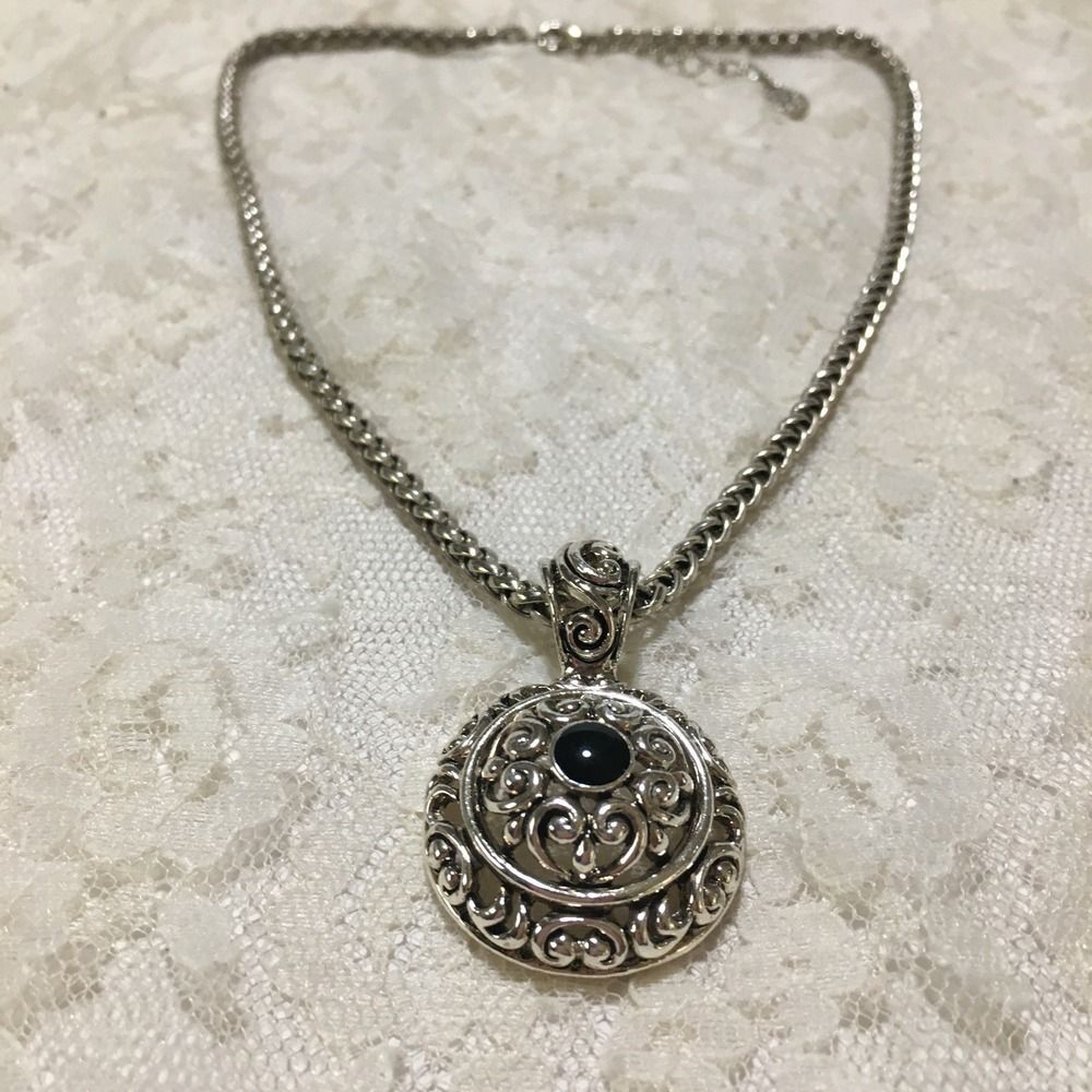 Vintage Premier Designs Medallion Pendant Necklace Nora Black Cabochon Scrolled - Picture 3 of 10